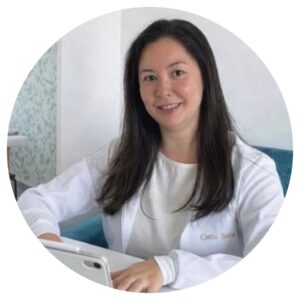Cintia Satie - Acupunturista<br> Farmacêutica Bioquímica - CRF - SP. 38.599<br>